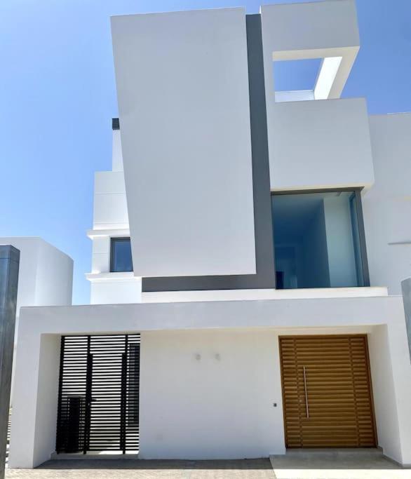 Sunset Villa